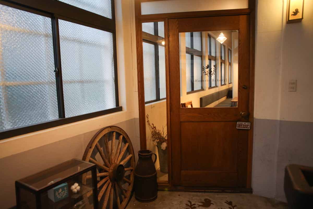 帰ってきた朝の憩いの場。レモンシュガーでいただく新感覚のフレンチトーストに心ときめく「オハコルテベーカリー」（那覇市）