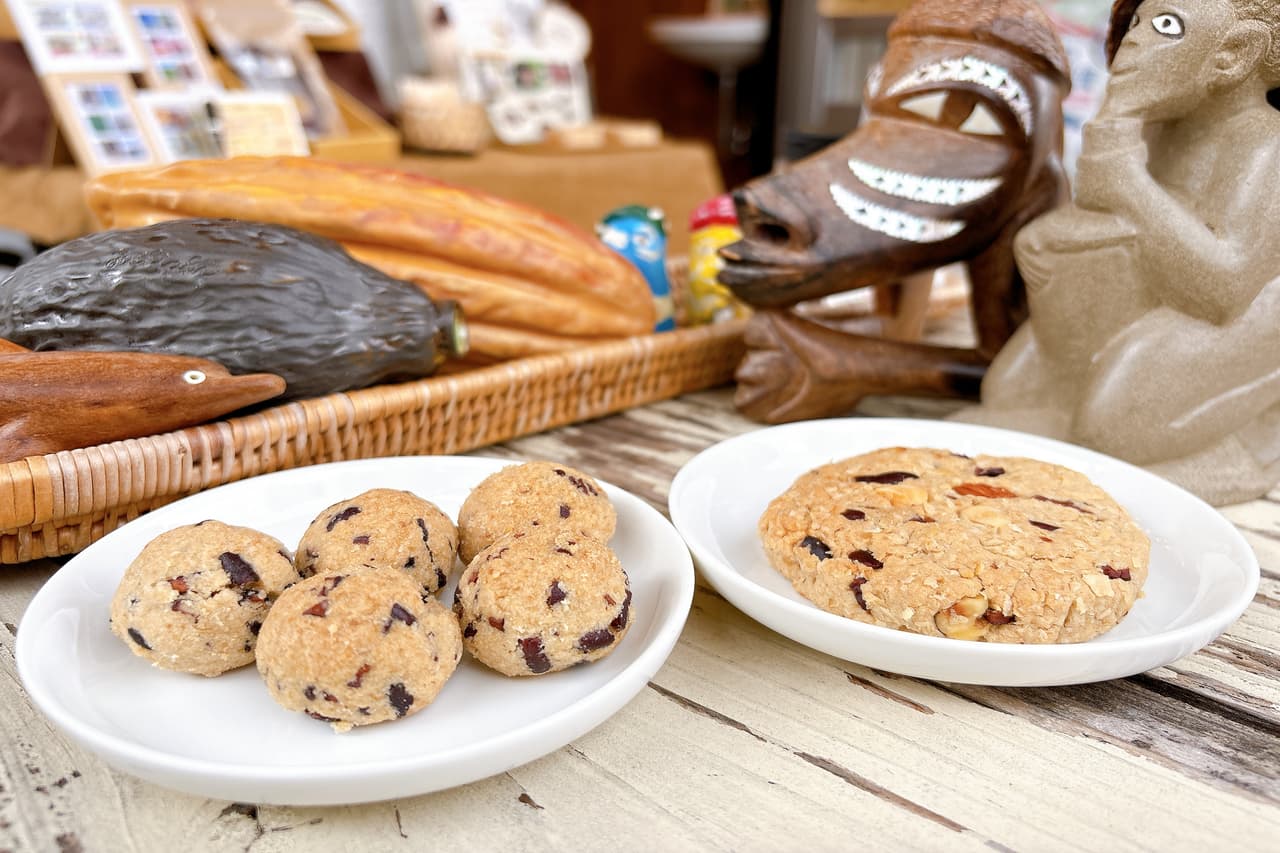 完全無農薬ソロモン諸島産カカオ豆を使ったスイーツやドリンクが楽しめる「peace cacao okinawa（ピースカカオ沖縄）」（糸満市）