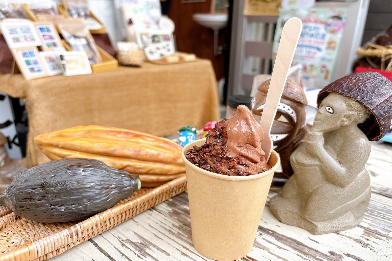 完全無農薬ソロモン諸島産カカオ豆を使ったスイーツやドリンクが楽しめる「peace cacao okinawa（ピースカカオ沖縄）」（糸満市）