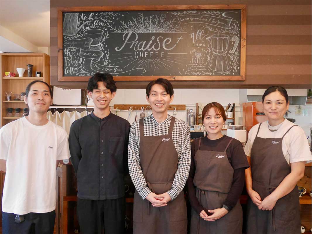 子連れ必見！キッズルーム完備の自家焙煎カフェ「PRAISE COFFEE STORE（プレイズコーヒーストア）」で安らぎの時間（南城市）