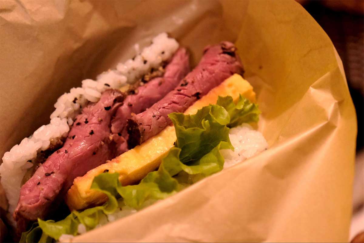 幻想的な夜の海辺へ。星野リゾート「バンタカフェ」で開催される「イルミーバンタ 海辺の夜あかり」で沖縄の特別な冬体験