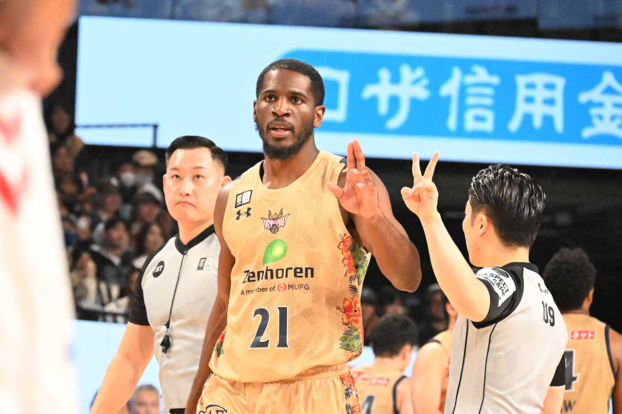 「全てにおいて貢献したい」新加入“ドットソン”の役割と名古屋D戦に見るチーム課題は…再始動した琉球ゴールデンキングスの現在地