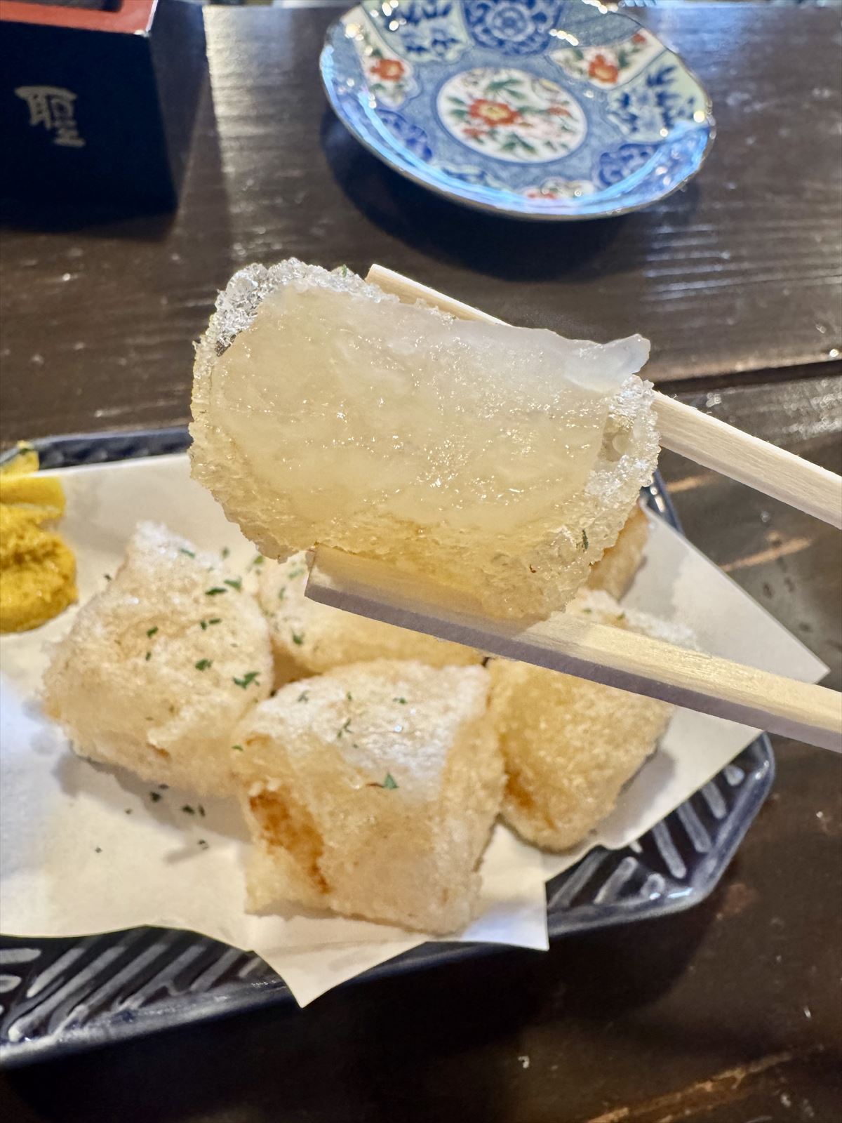 師走に行くべし！焼きたてピザと、おでんでセンベロ！締めに はお蕎麦！？ 「足立屋久茂地店」～キャンヒロユキの「とー、飲み歩きやってみよう」〜