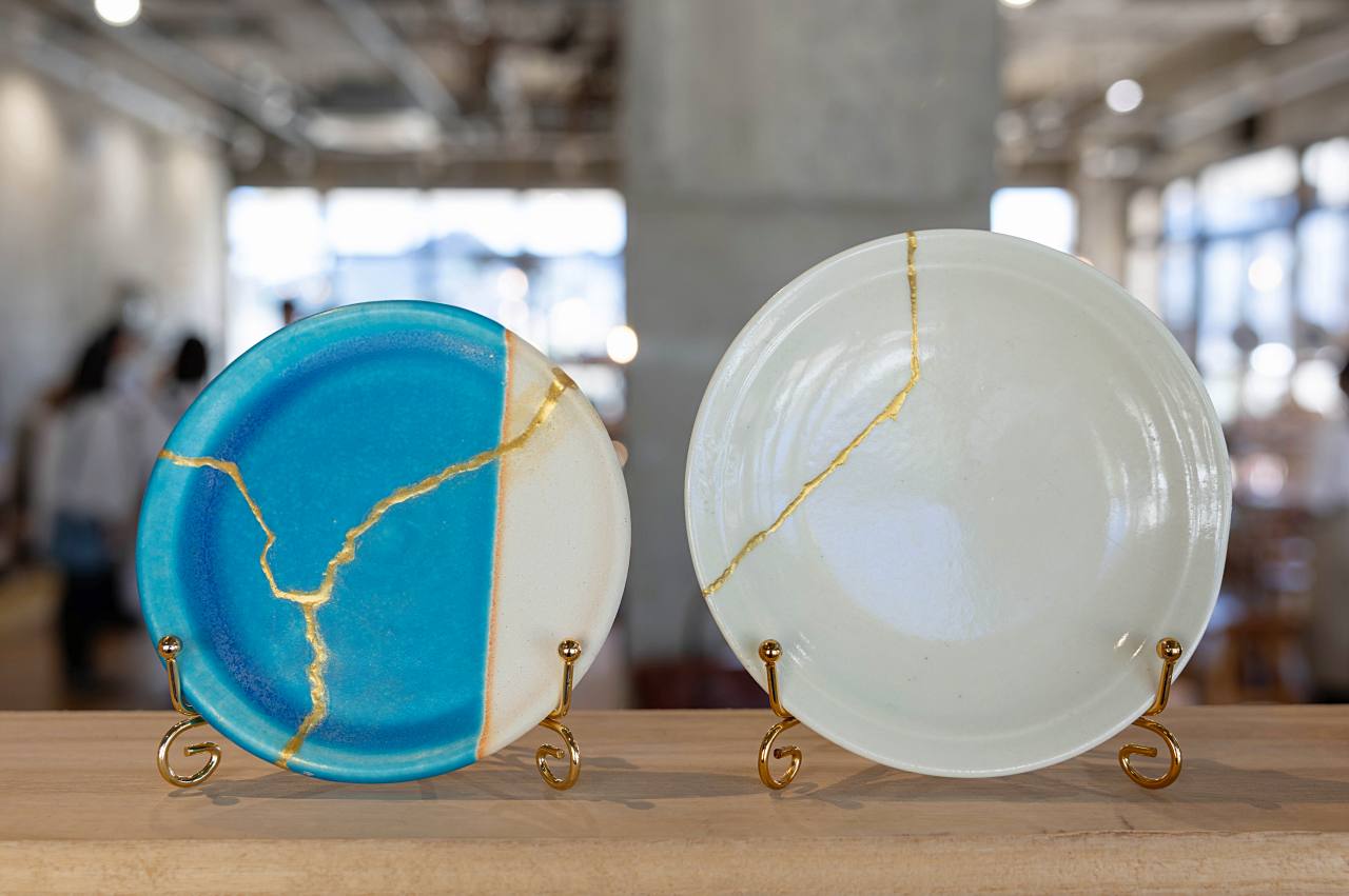 沖縄で見つけた新しい自分 ─ 岐阜から”沖縄移住”をした「Laboratorio 43 pottery」川口さくらさんの”金継ぎ”ストーリー