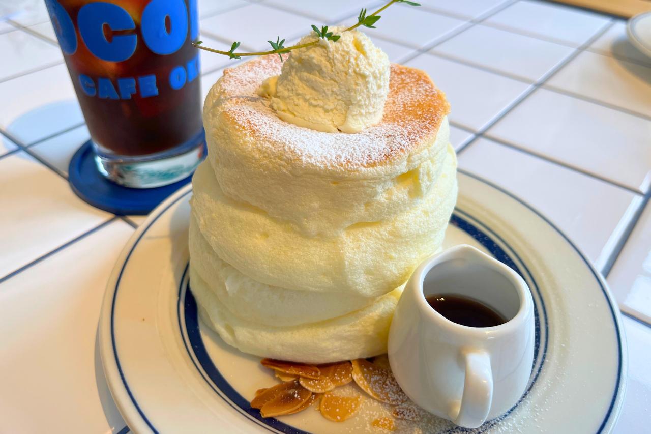ふわふわパンケーキで朝から幸せ気分！米粉×グルテンフリーが魅力の「COCOROAR CAFE（ココロアカフェ）」（浦添市）