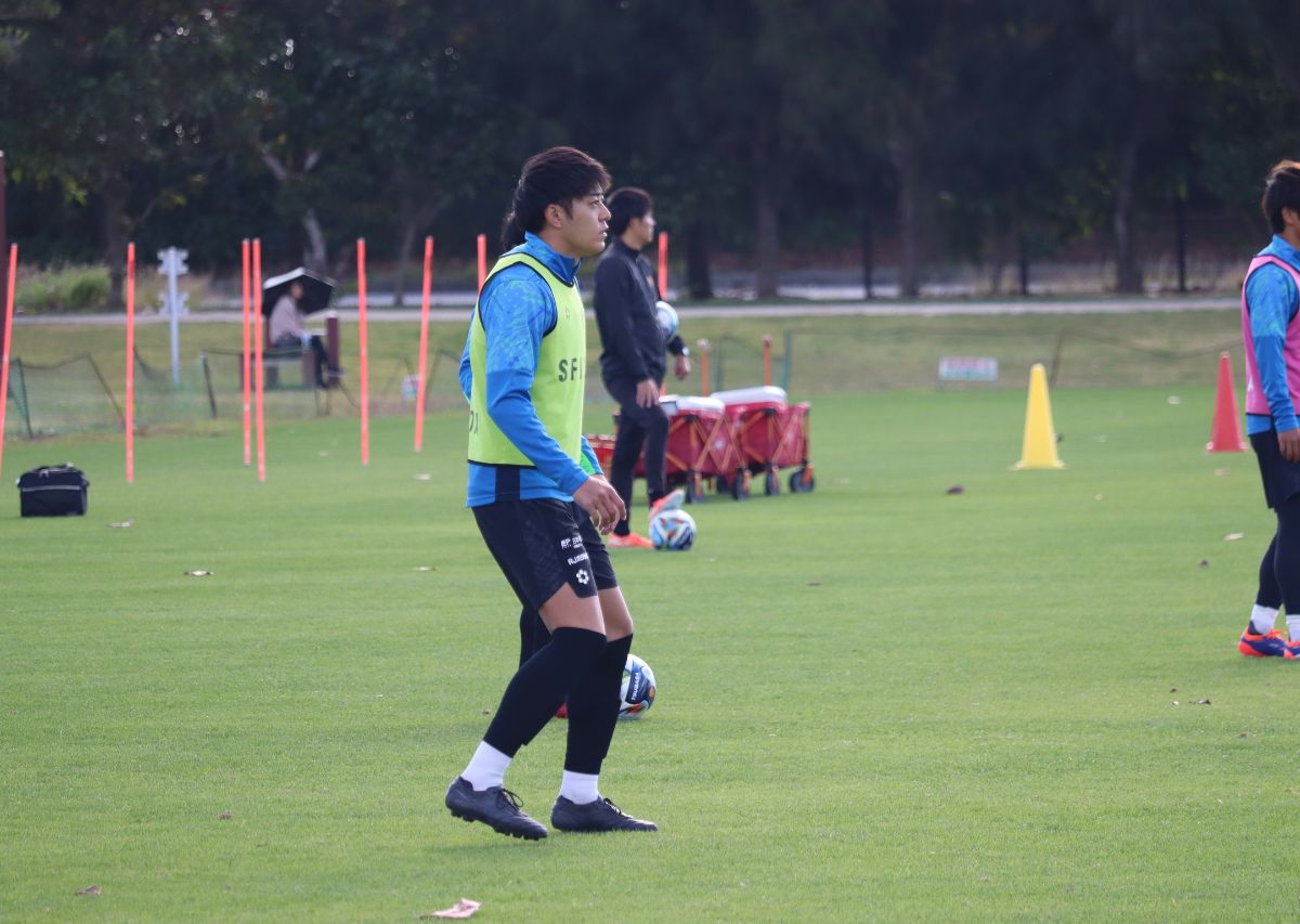 【ベンガラの誇り集結！FC琉球 選手名鑑2026】Wハヤト特別対談！浅川隼人×堀内颯人 奈良クラブ時代のホットラインが沖縄で復活！