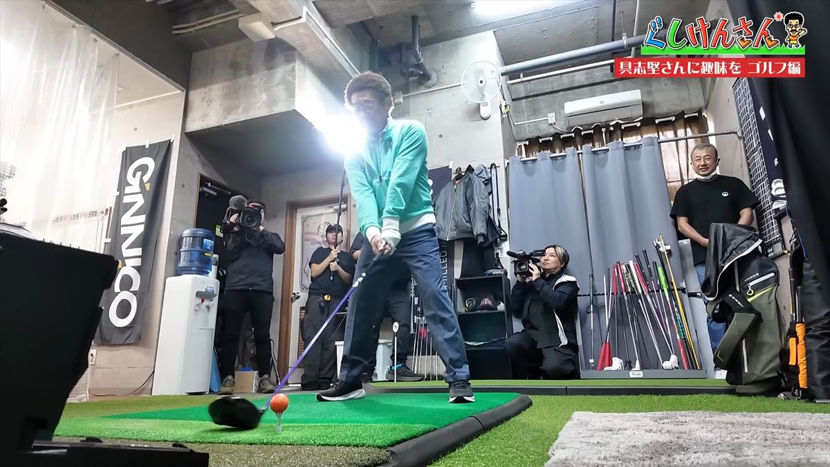 「対決のために準備してきた！」元世界チャンピオン具志堅用高が小学生チャンピオンとゴルフで真剣対決！【ぐしけんさん】