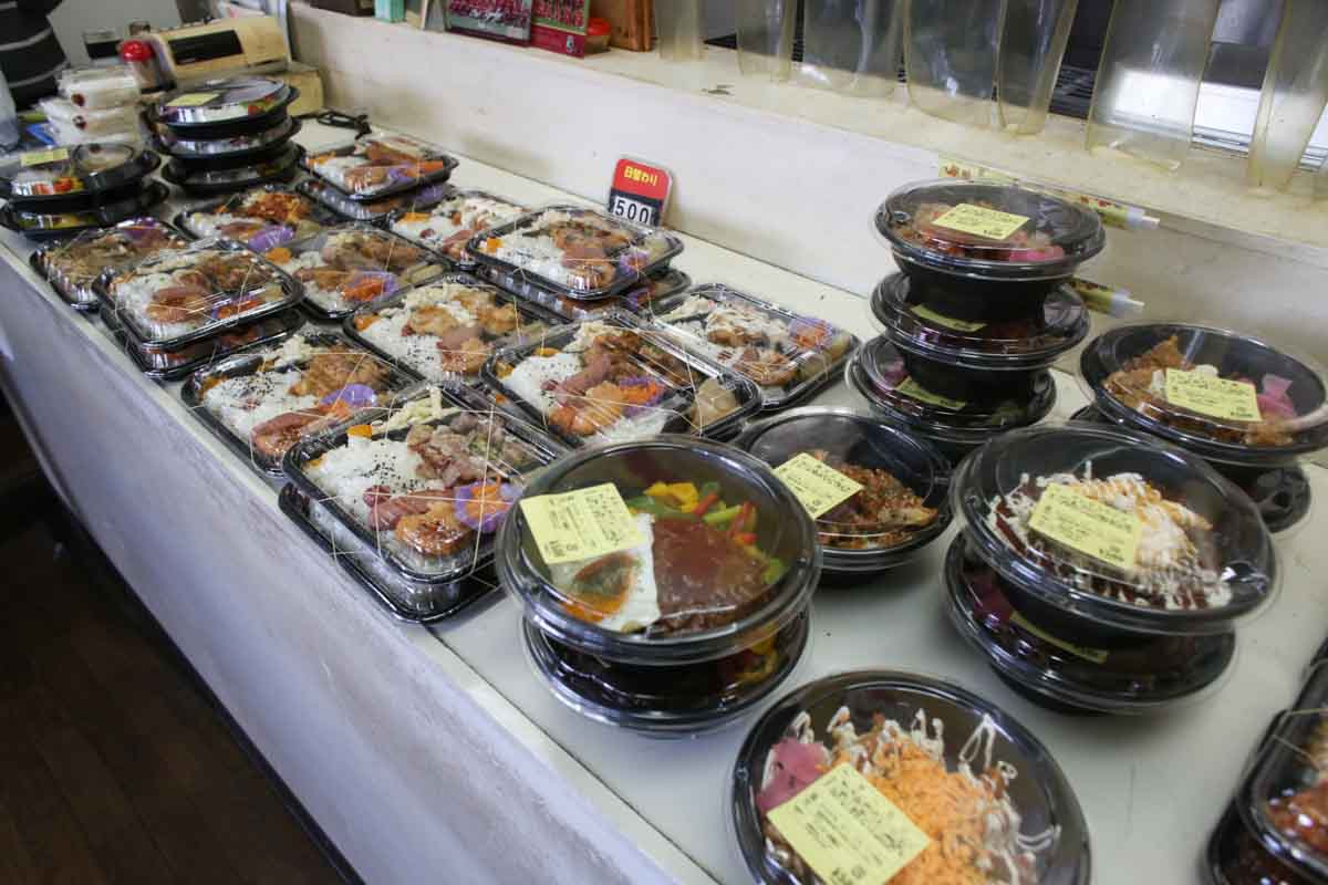 「今日はがっつり食べたい」を120%叶える！量も味も規格外な「キロ弁 那覇店」で体験するおよそ1キログラムの圧倒的満足感（那覇市）