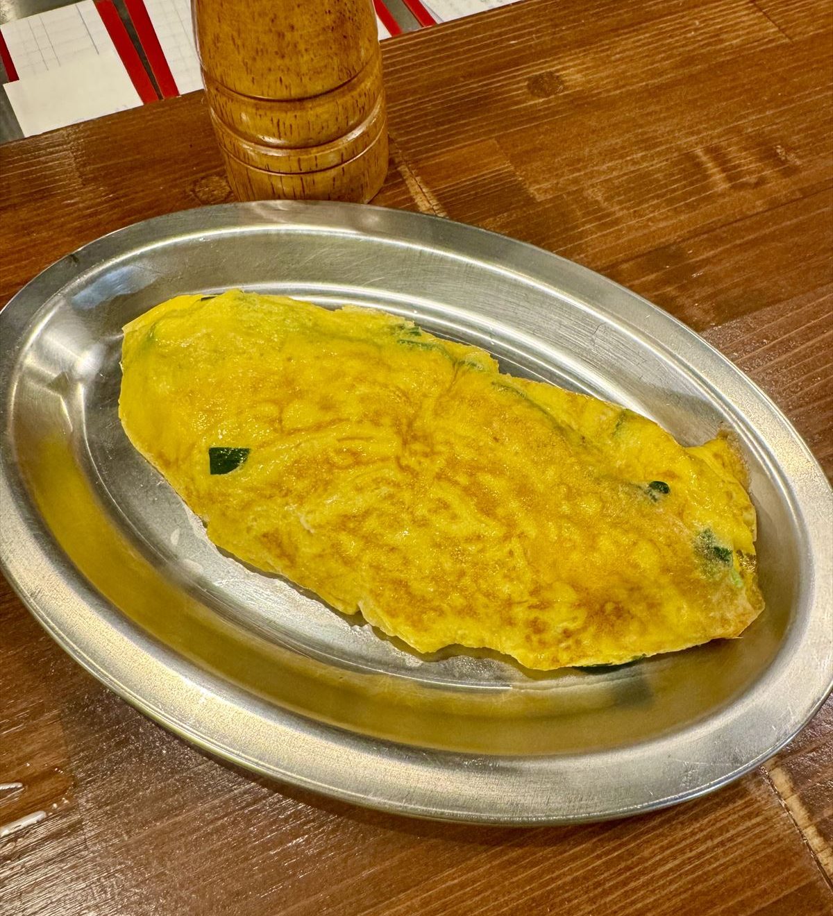 沖縄であのお酒が楽しめる！？生まれ変わったあのやきとん屋で、気軽に立ち飲み！ 那覇市大道 「立ち飲み 処 串豚＋（プラス）」～キャンヒロユキの「とー、飲み歩きやってみよう」〜