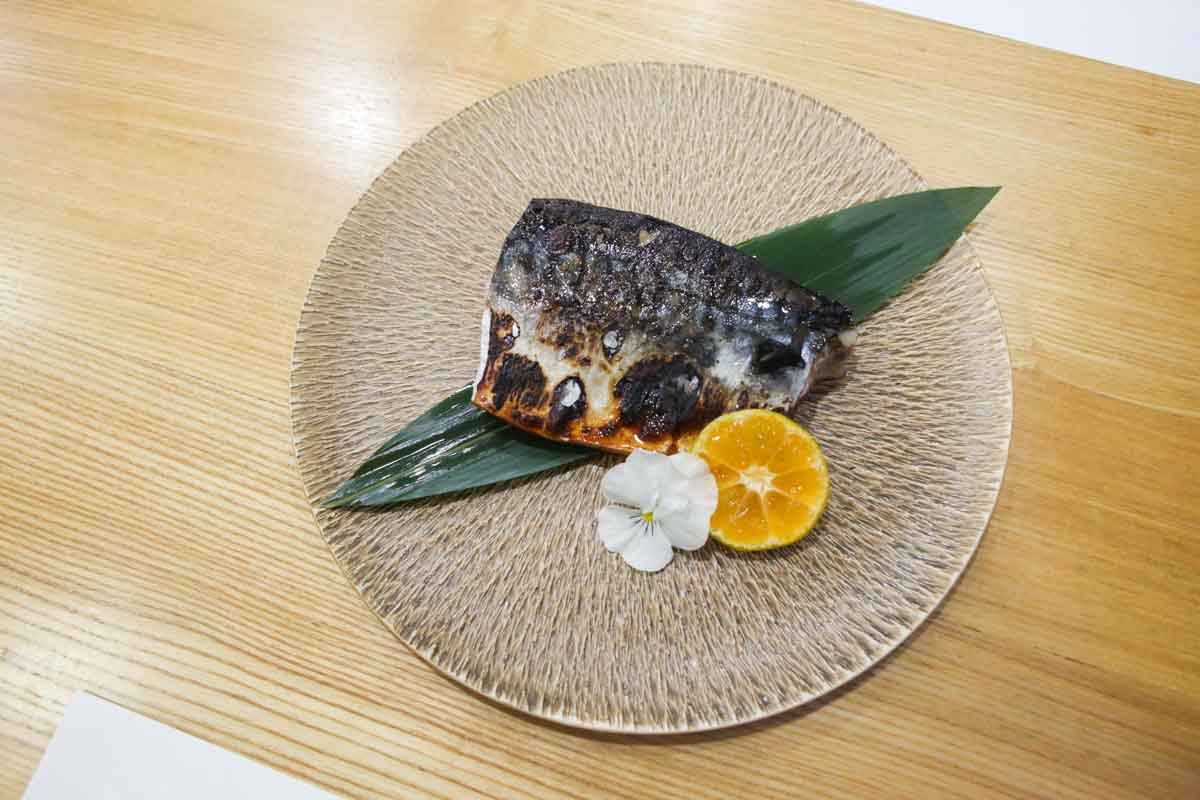 特別な日におすすめ！前菜から締めまで贅沢すぎる「琉球肉丸」のあぐー豚しゃぶしゃぶコース！バラとロースの食べ比べを楽しもう（那覇市）