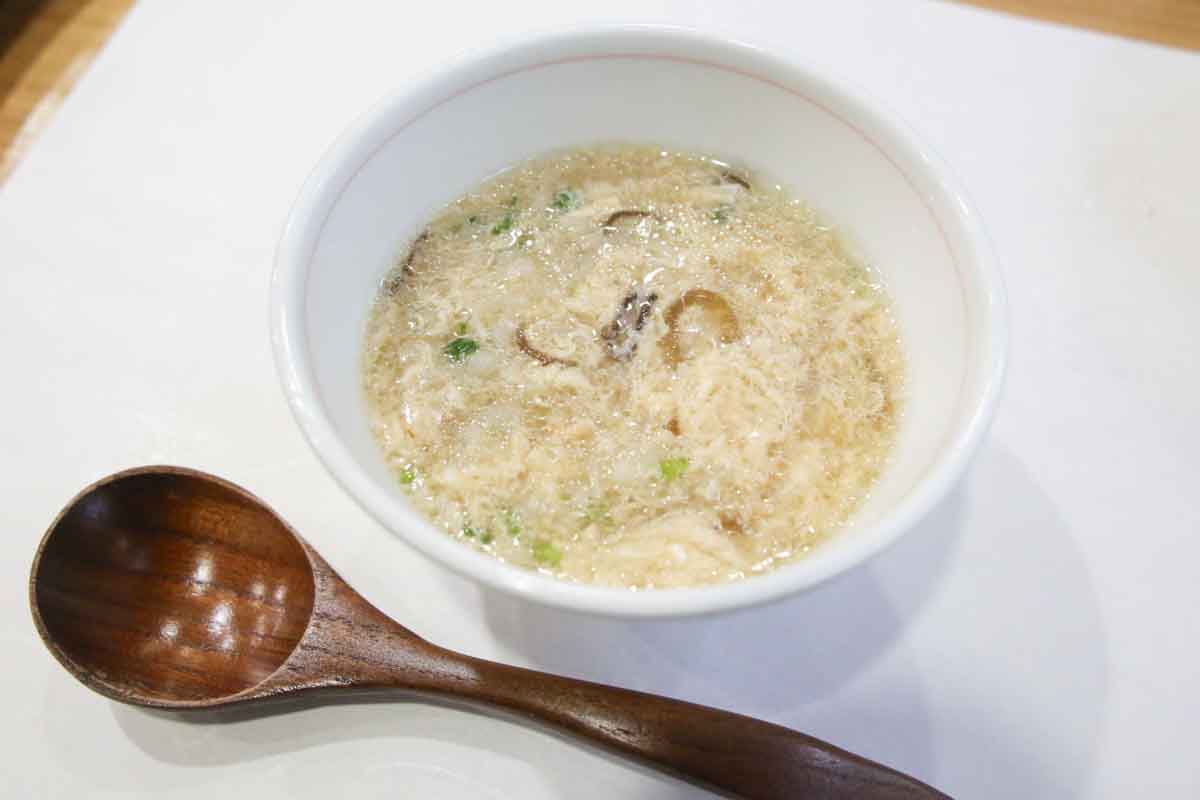 特別な日におすすめ！前菜から締めまで贅沢すぎる「琉球肉丸」のあぐー豚しゃぶしゃぶコース！バラとロースの食べ比べを楽しもう（那覇市）