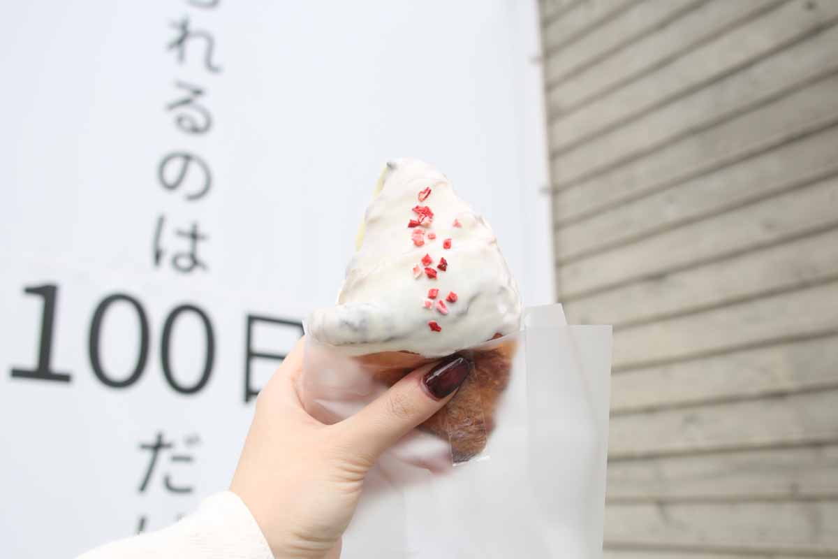 【期間限定】即完売も？！「100日だけのチョコクロワッサン by Tony Bake 沖縄那覇店」でいただく“全国を虜にしたチョコクロワッサン”（那覇市）