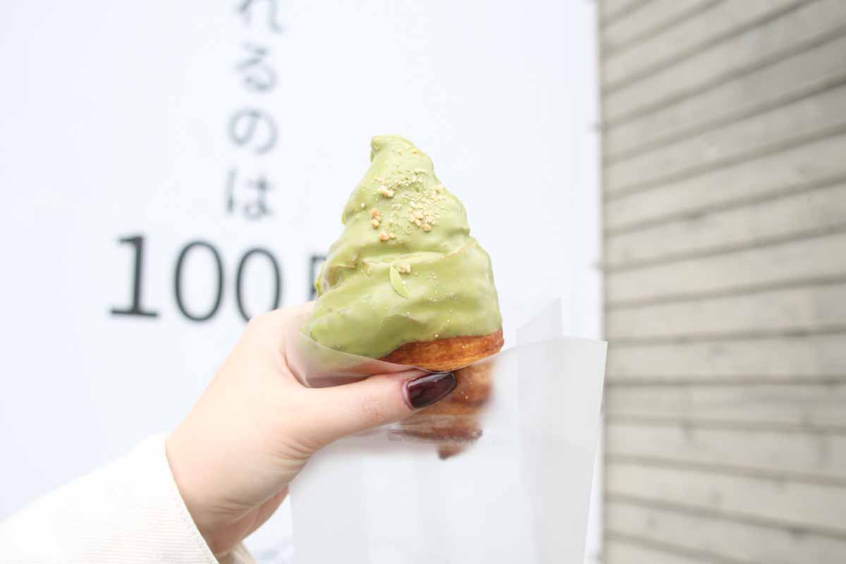 【期間限定】即完売も？！「100日だけのチョコクロワッサン by Tony Bake 沖縄那覇店」でいただく“全国を虜にしたチョコクロワッサン”（那覇市）