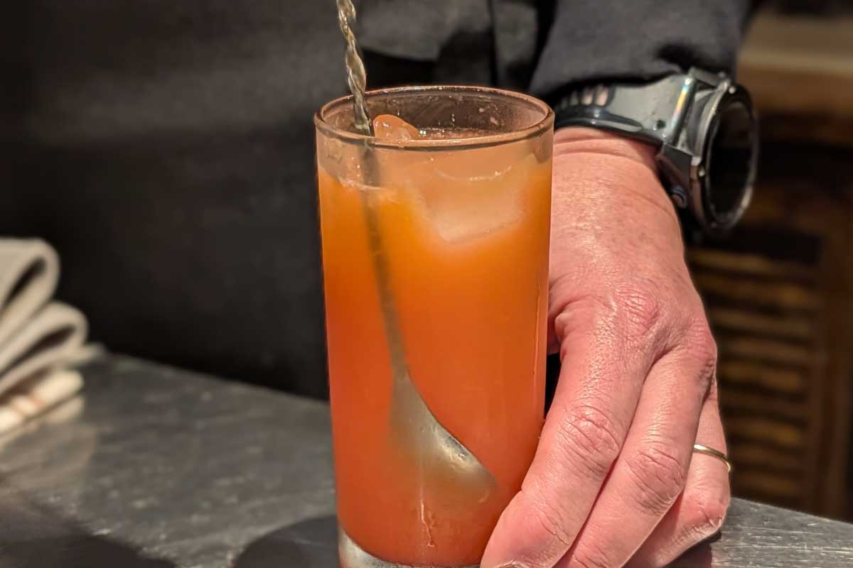 「これが熊の肉……美味い！」熊・鹿・猪肉が味わえる驚きの食体験！ジビエ料理専門店「THE LAB」（沖縄市）