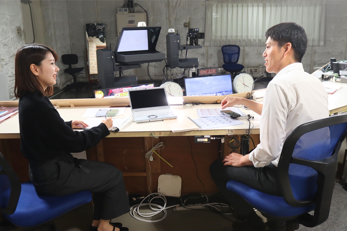 年間30本の実況！沖縄のスポーツを“声”で描く仕事～植草アナに実況席の舞台裏を聞いた～