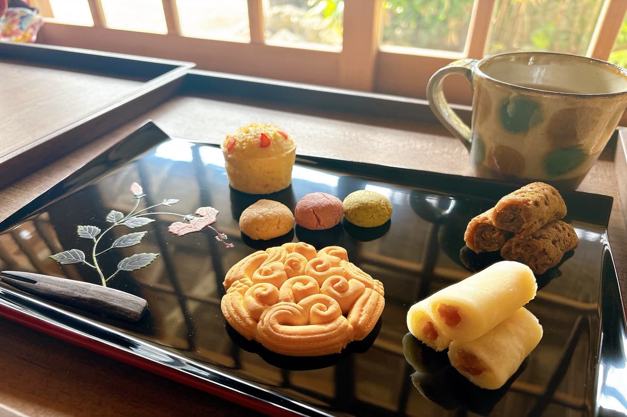 琉球の風を感じる築65年の古民家。 「koti（こち）琉球菓子とお茶」でひと息つきませんか（八重瀬町）