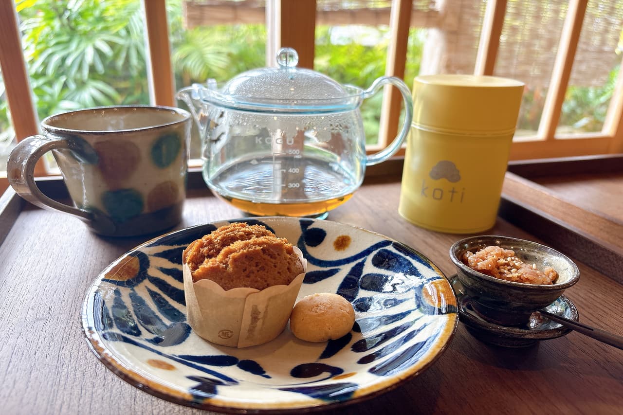 琉球の風を感じる築65年の古民家。 「koti（こち）琉球菓子とお茶」でひと息つきませんか（八重瀬町）