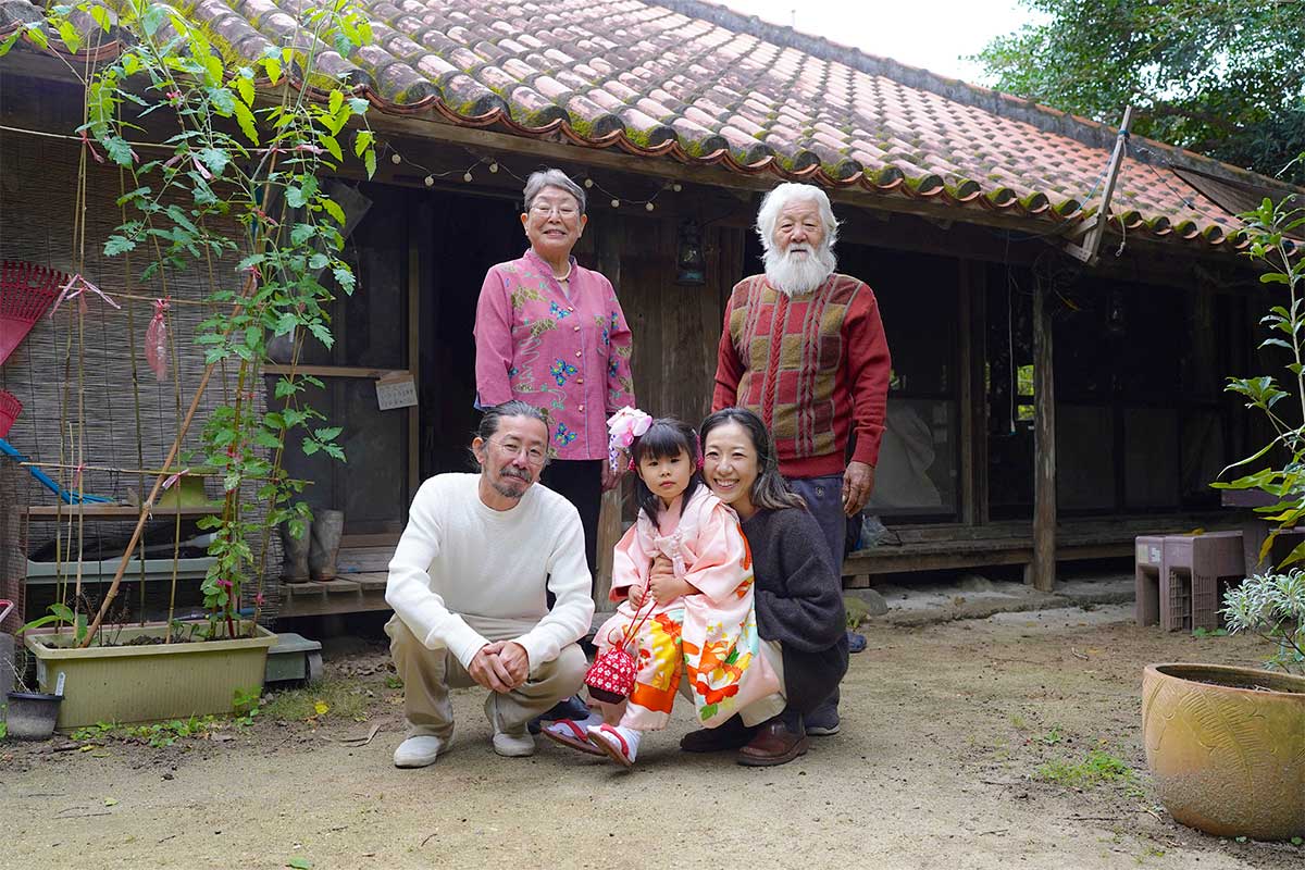 黒島に移住して9年目、島素材を使った生活道具の製品開発を目指して『教えて島暮らし〜沖縄移住者の声〜』
