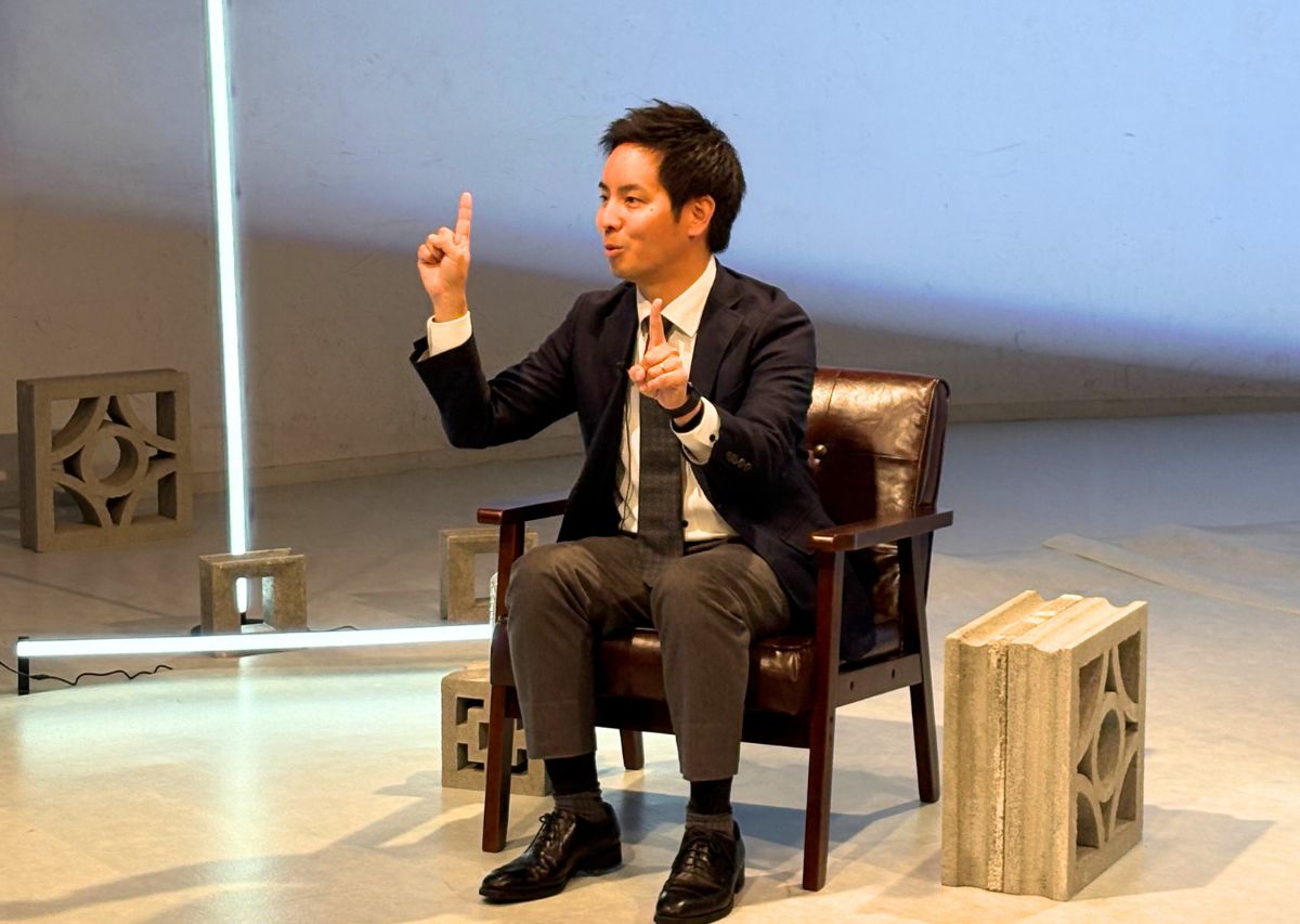 「真っ暗闇のトンネルでアクセル踏んでいるような状態」沖縄発スタートアップが描く未来とは…フォーシーズ株式会社【OKINAWA BUSINESS FRONT LINE】