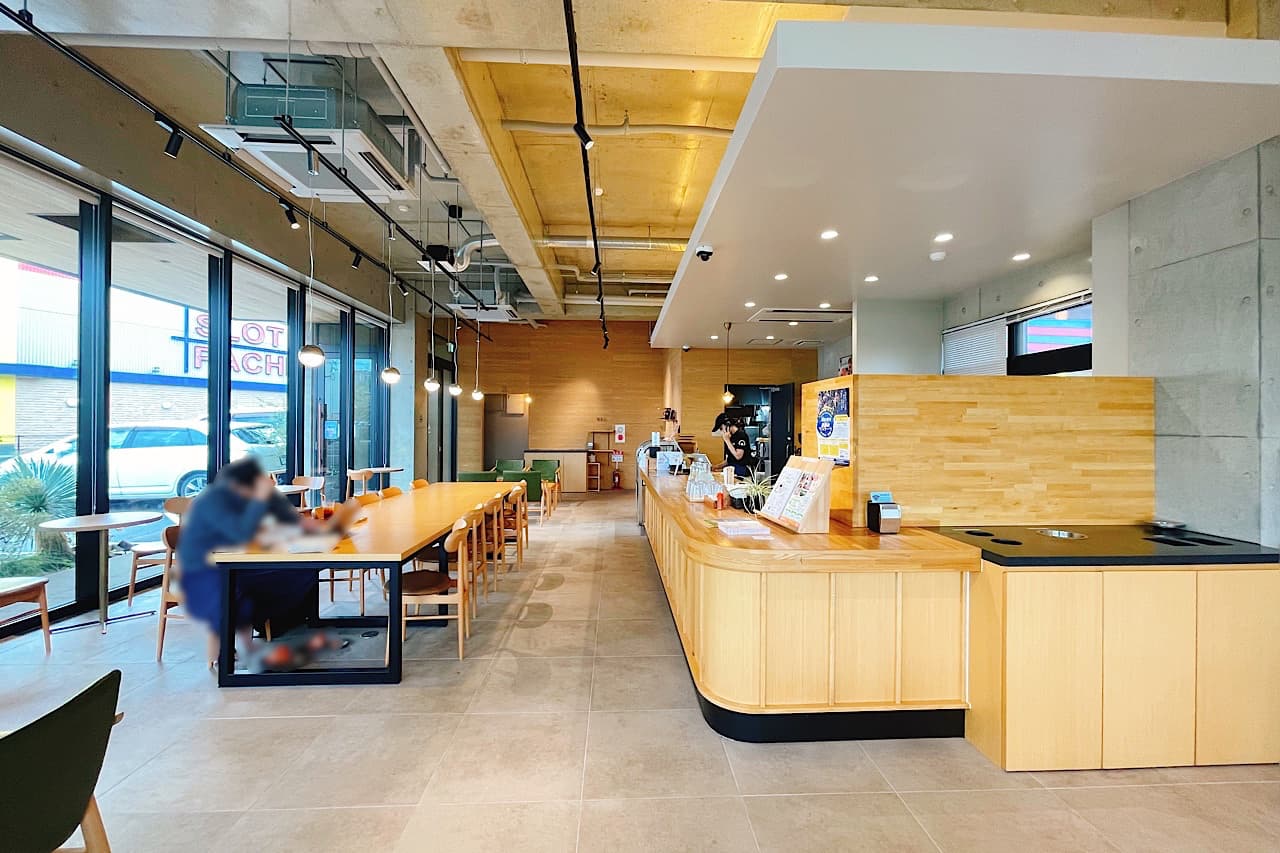 おむすびを味わい、ひと息つきたいときに。コーヒーと楽しめるカフェ「OMUSUBI COFFEE（オムスビコーヒー）」（南風原町）