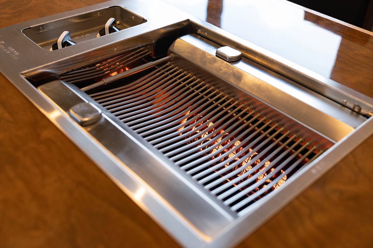 50年超の歴史が裏付ける信頼と実績「焼肉 稲嶺家」がオープン！餌からこだわる、黒毛和牛専門店（沖縄市）