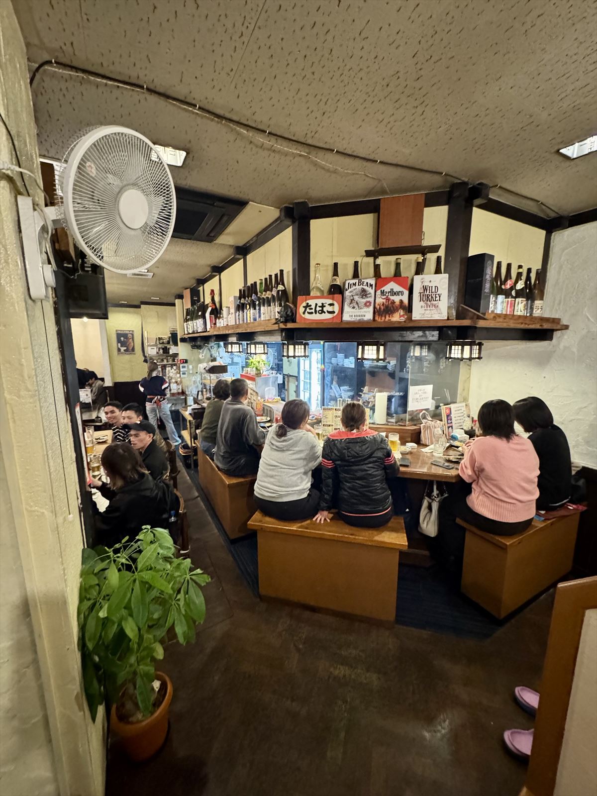 １人１チキン南蛮！赤ちょうちんが“飲め”と語りかけてく る店〜那覇市寄宮「だいごみ屋」～キャンヒロユキの「とー、飲み歩きやってみよう」〜