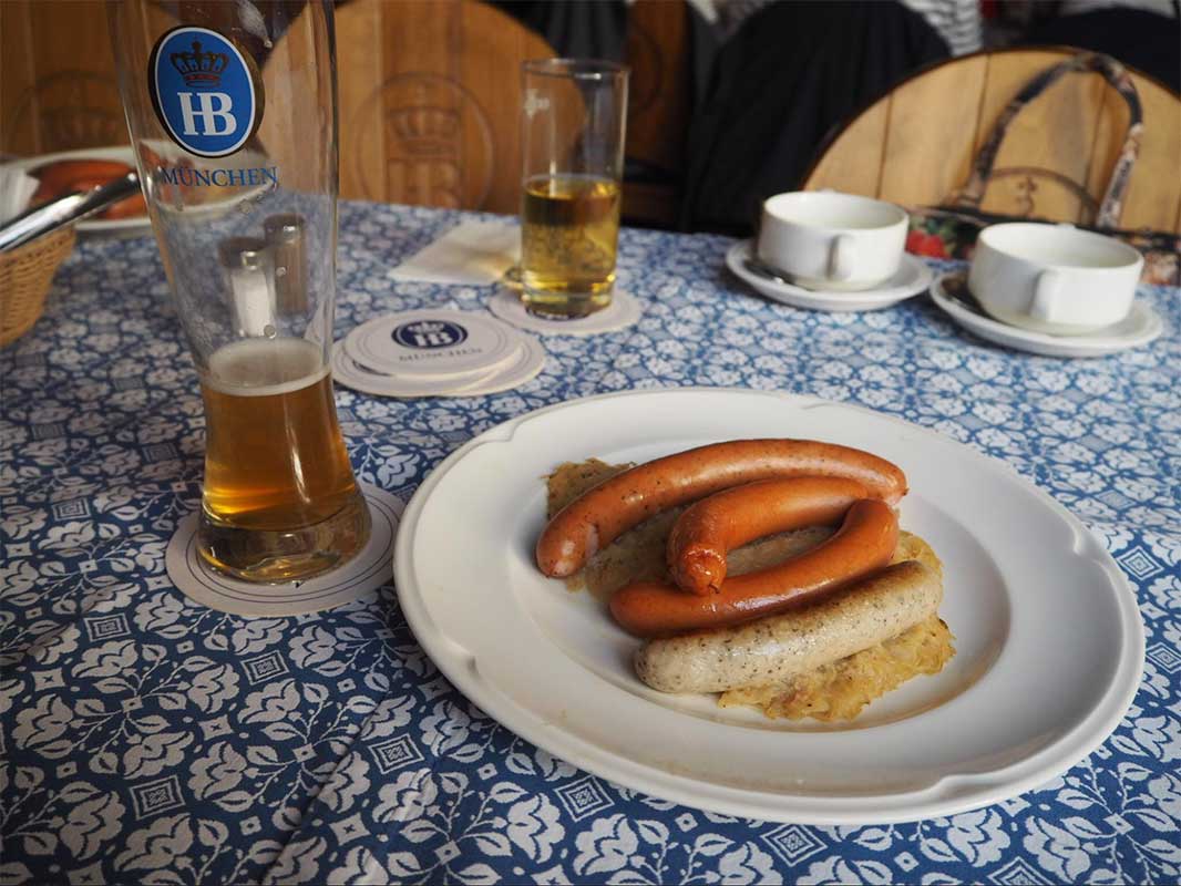 KOZAの夜はせんべろだけじゃない。気分はドイツ、そしてフランス！？Butcher Grill&Barでオトナ女子会。〜喜友名ひとみの酒場巡り〜（沖縄市）