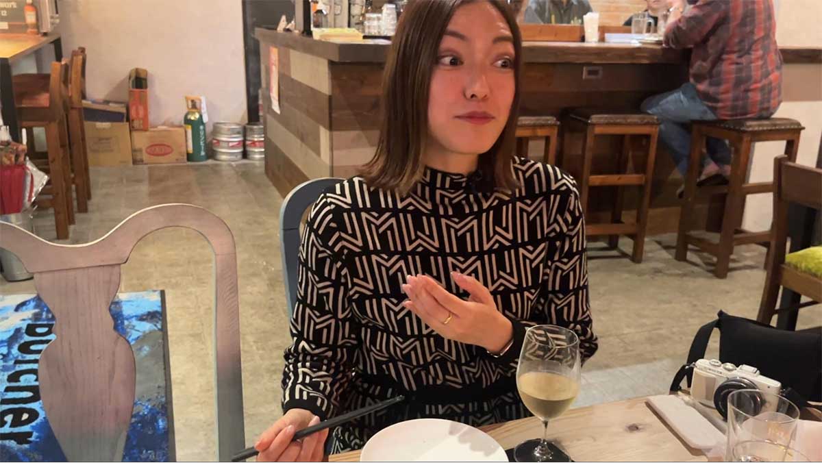 KOZAの夜はせんべろだけじゃない。気分はドイツ、そしてフランス！？Butcher Grill&Barでオトナ女子会。〜喜友名ひとみの酒場巡り〜（沖縄市）