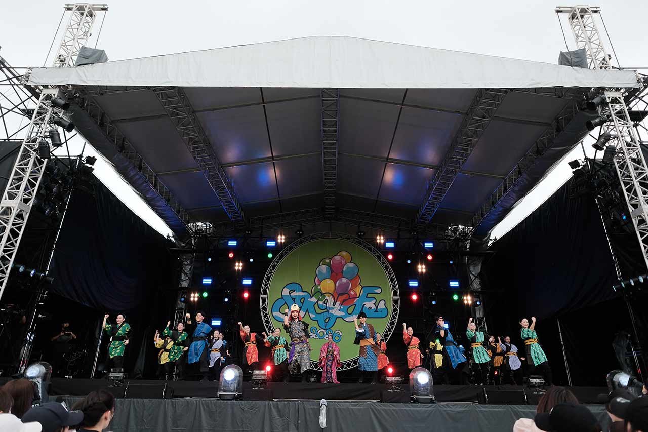 ただただ驚かされる堂々たる演舞を披露した「肝高の阿麻和利」HY SKY Fes 2026 & Special Night