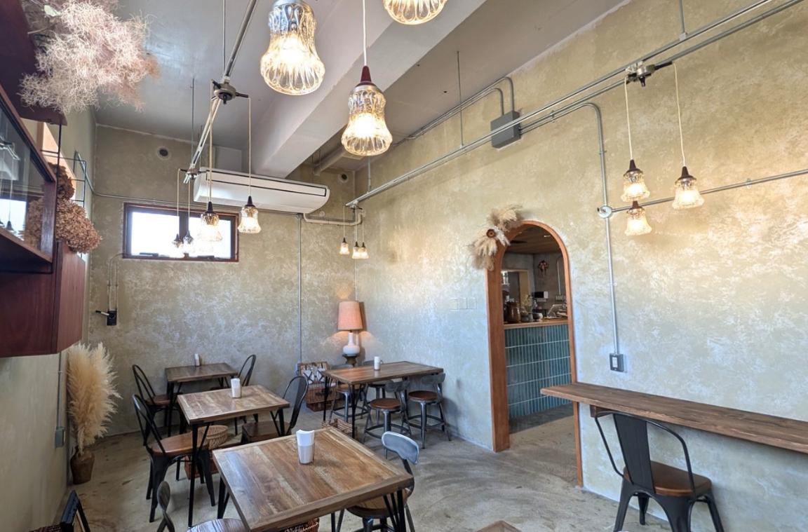 妥協なし！こだわりが詰まったバーガー＆ドライフラワーショップ「der BURG（デアブルグ）」＆「lily ronde（リリーロンド）」（沖縄市）