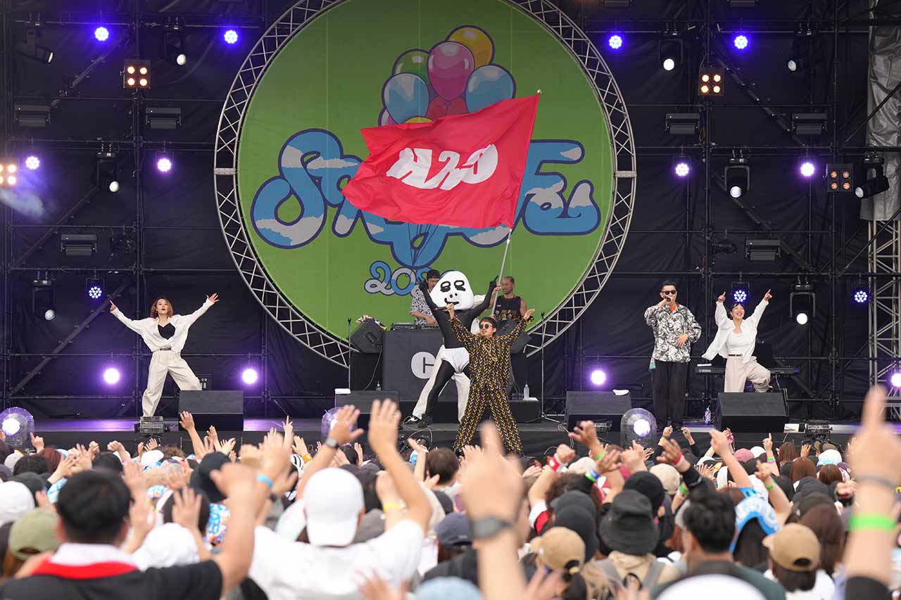楽園のような祝祭がいまはじまった。「HY SKY Fes 2026 」DAY1 若手から百戦錬磨のベテランまでが一本のタスキを繋ぐ