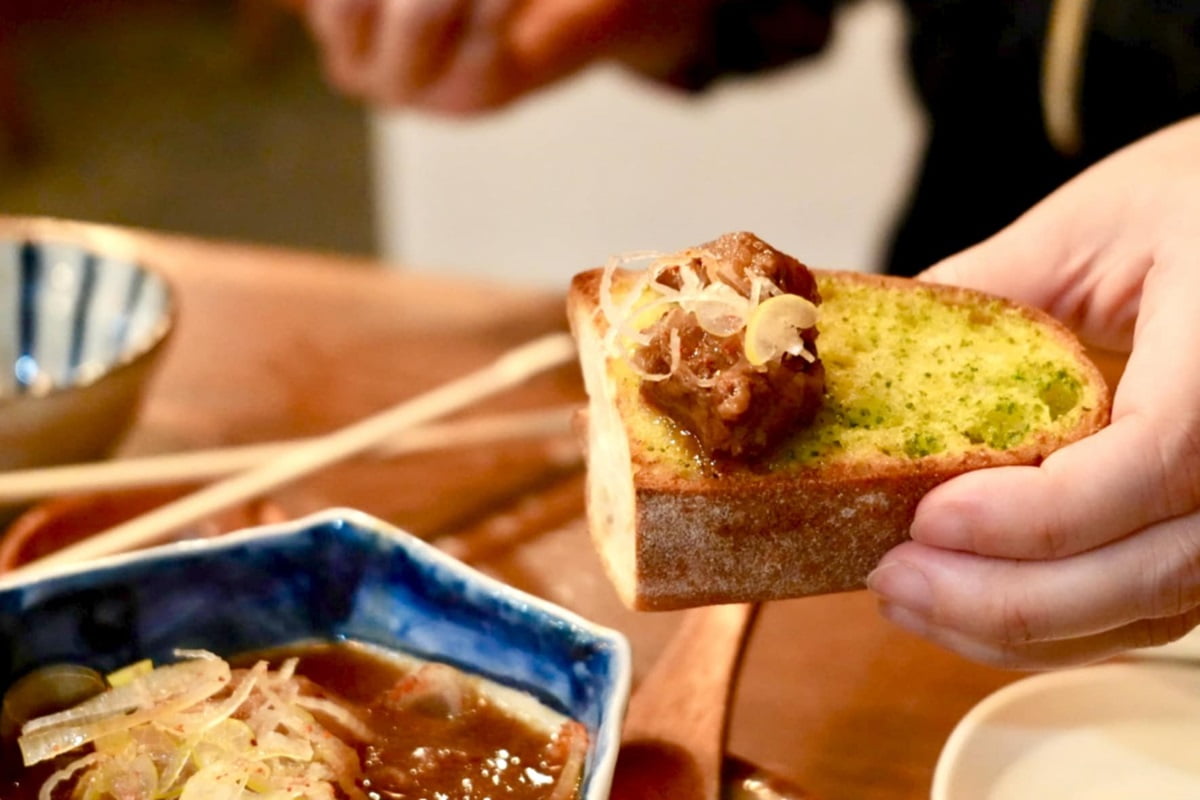 日本一のナポリタンがここに！“かなり安い”も嘘じゃない！うまい創作料理と遊び心にあふれる、大人のファミレス「飯ト寿小やじ」（那覇市）