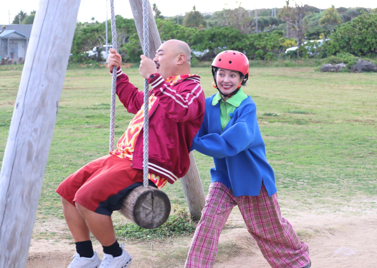 「なんでうちら二人？」ベッキーとクロちゃんが沖縄でまさかの初共演！？ディープなあれこれ聞いてみた【ベッキー＆クロちゃんの沖縄ディープ旅】