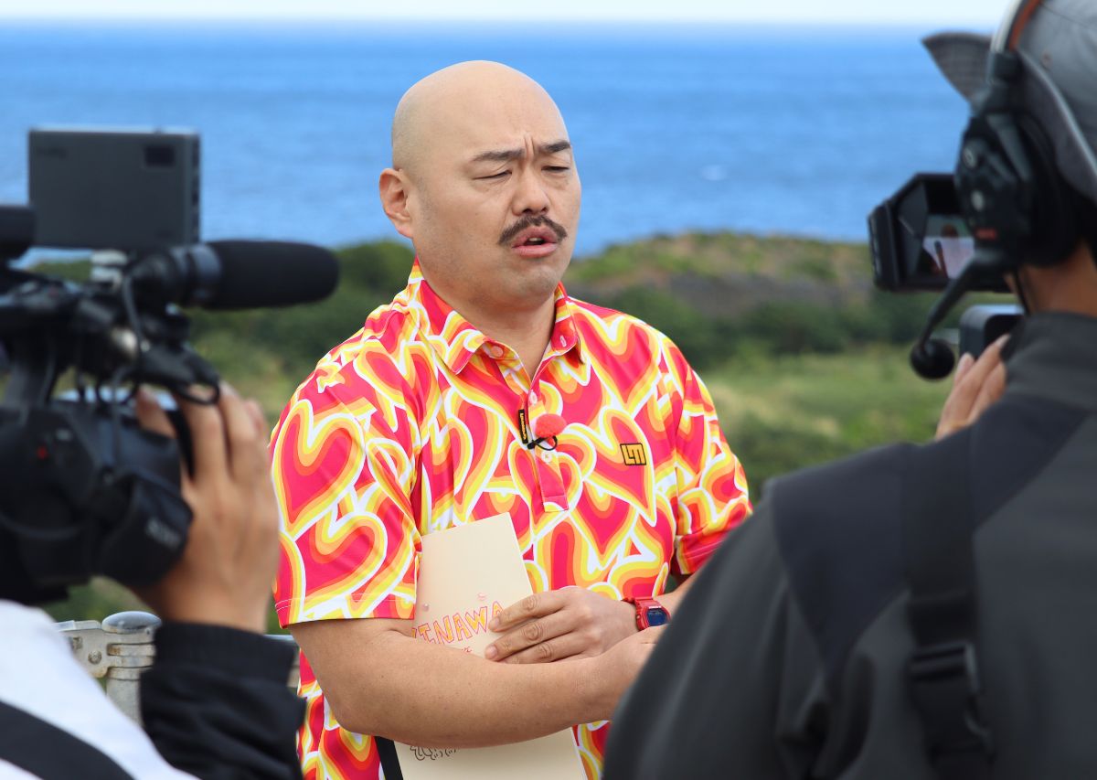 「なんでうちら二人？」ベッキーとクロちゃんが沖縄でまさかの初共演！？ディープなあれこれ聞いてみた【ベッキー＆クロちゃんの沖縄ディープ旅】