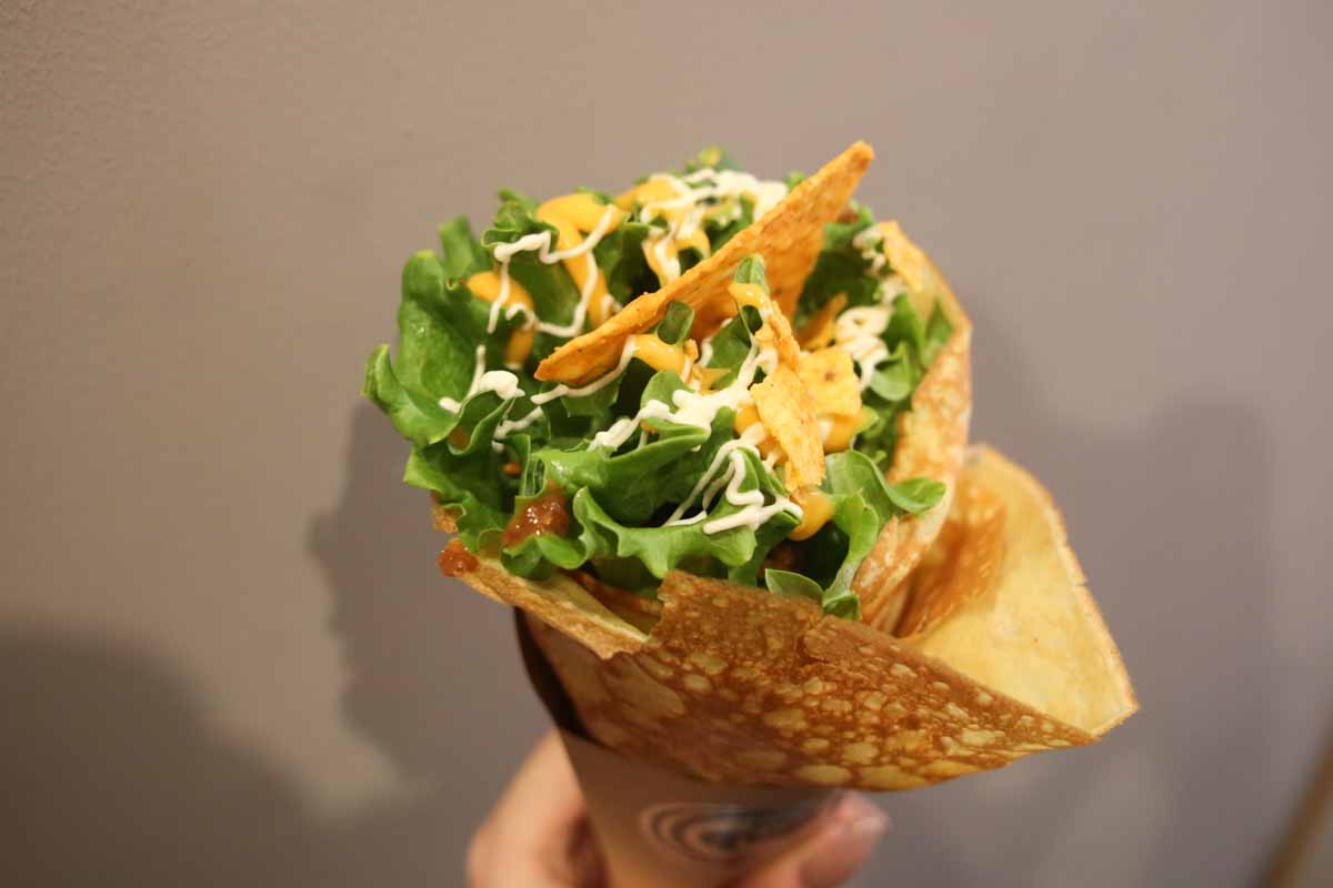 紅芋生地×ちんすこうの推しクレープが作れる！「RYUKYU CREPES qwacch（クワッチ）」のフォトジェニックなクレープで沖縄観光をカラフルに（那覇市）