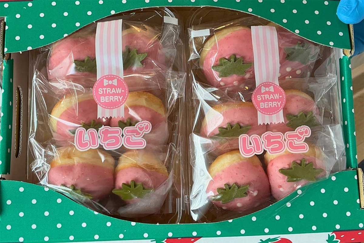 無添加なのにカラフル！？かわいいが溢れるドーナツ「シウナススイーツ沖縄本店」の人気の秘密（宜野湾市）