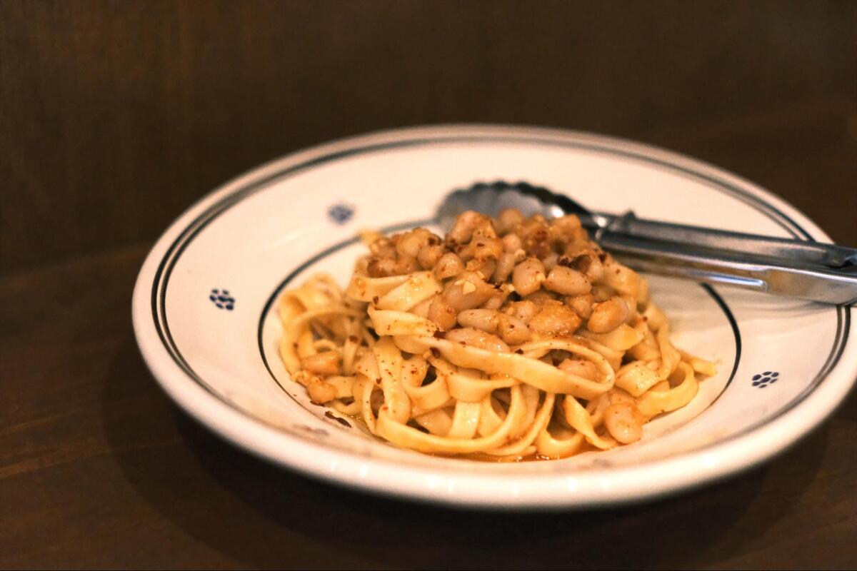 滋味深くしみわたるカラブリア料理を沖縄で！あたたかな味わいと雰囲気が心地良い「JOJO’S 南イタリアの家庭料理バル」