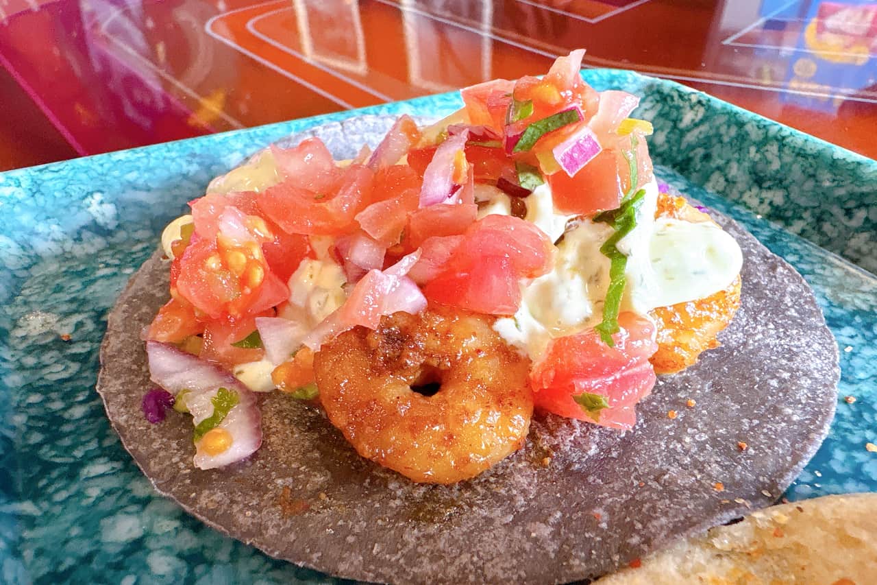 本格メキシコ料理とストリートカルチャーの世界観も楽しめる「TACO MARIA（タコマリア）」（宜野湾市）