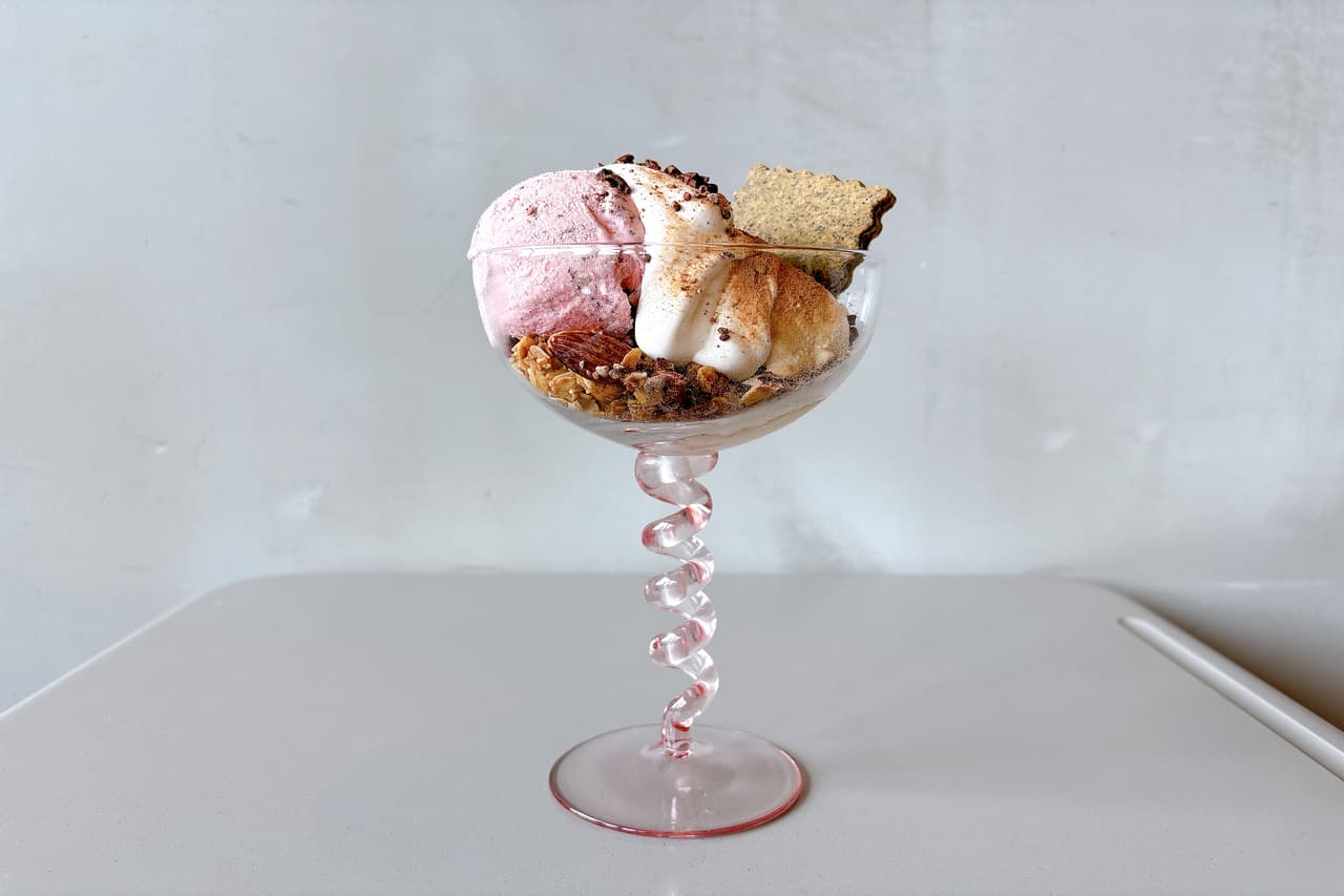 え、これ本当に乳製品不使用！？なめらかでクリーミー「THREE STARS ICE CREAM（スリー スターズ アイスクリーム）」のヴィーガンアイスクリーム（北谷町）