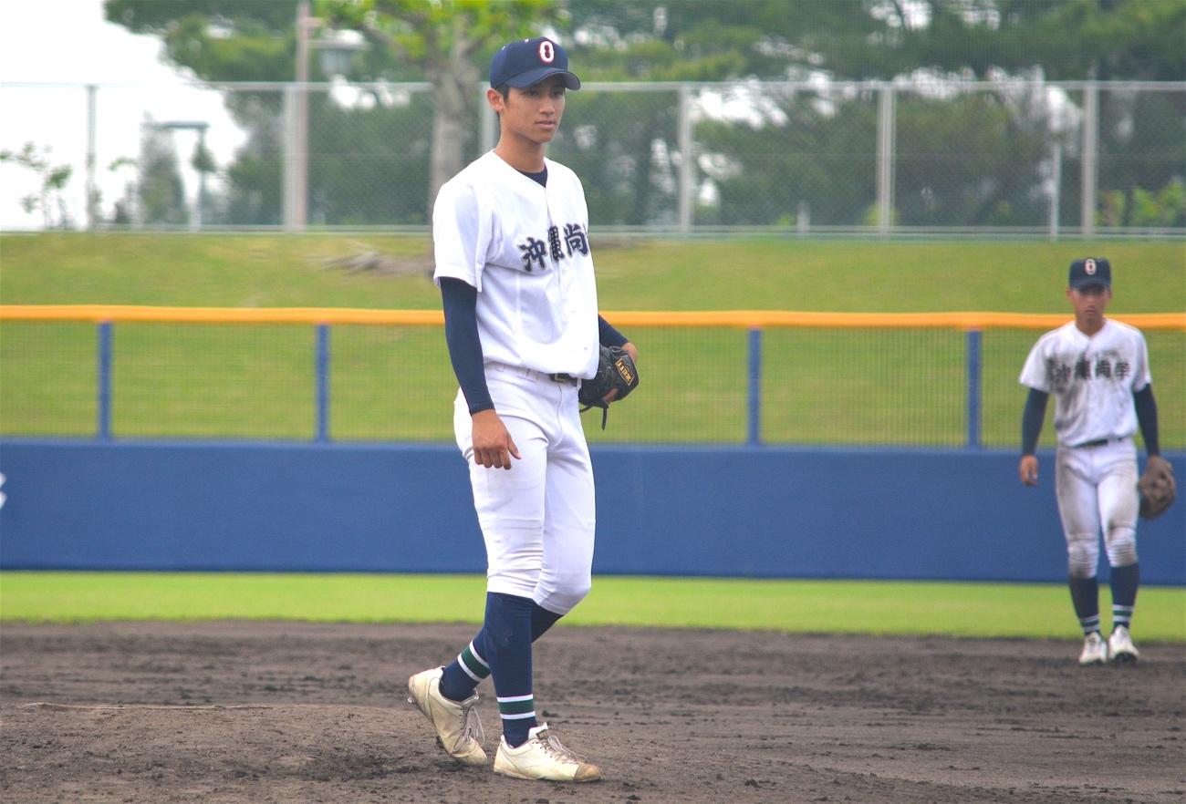 “和製マダックス”ばりの新垣有絃の投球術に圧巻！春季九州大会一回戦沖尚対鹿屋中央は8対1で沖尚ゴールド勝利。