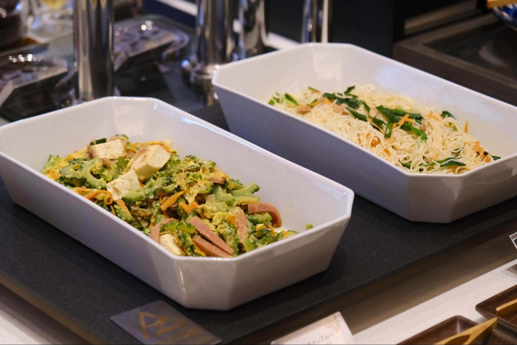 4/3オープン！ロイヤルホストが国際通りに登場！ここでしか味わえない“ご当地メニュー”満載の朝食ビュッフェには沖縄素材が目白押し