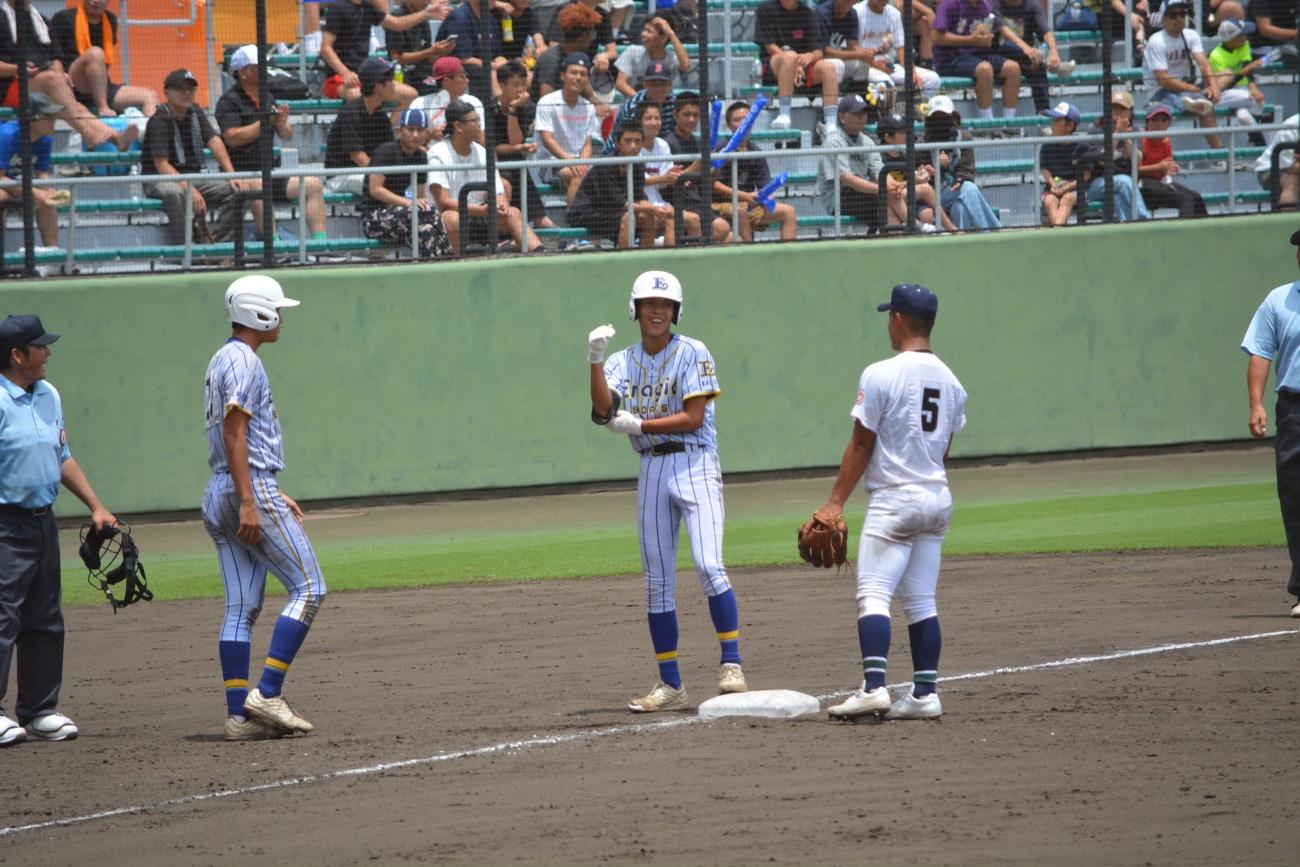 3打席連続を含め4本のホームランを放つ福地楽偉門は本物か!?エナジックは九国大付に7回コールドで決勝進出！