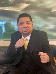 拳から重機へ──二つのリングで闘った男の物語