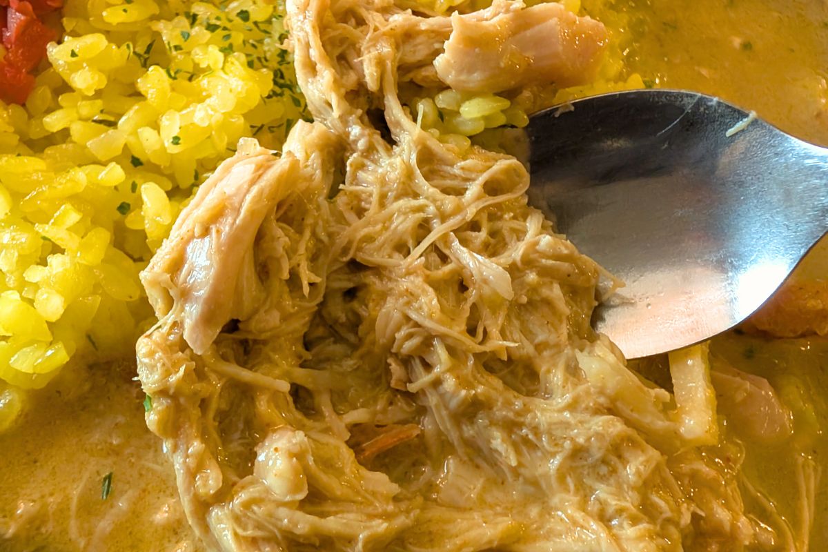 下北沢のDNAが沖縄で開花。スパイスと感性が共鳴する新たなカレー体験『Spice Studio るゥ～』（那覇）