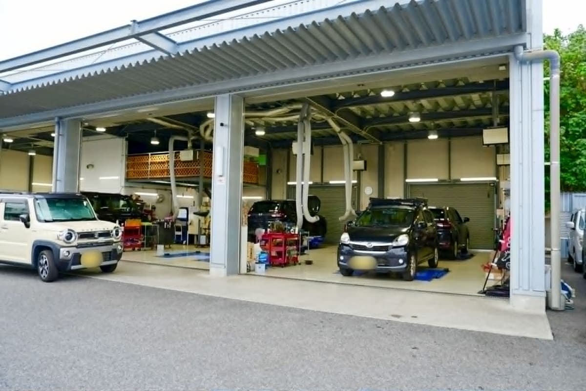 “車なし”の沖縄移住者、新車カーリース「スーパー乗るだけセット」をガチ検討！ どこまでコミコミ定額？ 購入とどっちがお得？ 全部聞いてみた