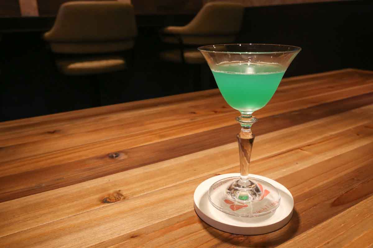 毎日帰りたくなる隠れ家オアシス！「cafe&bar BeachTime（ビーチタイム）」の絶品パスタと厚切りフレンチトーストで日常を忘れるチルタイムはいかが？（那覇市）