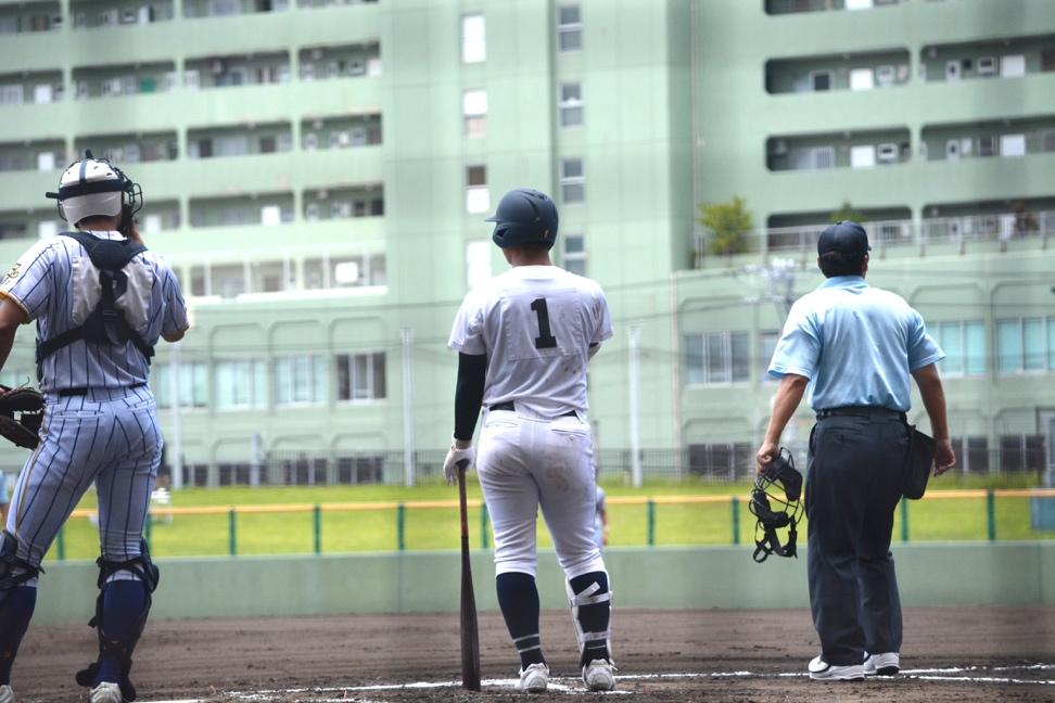 中学時代に軟式で145キロを投げた末吉良丞。沖縄高校野球史上初めて出現した最強パワーピッチャーの驚愕秘話