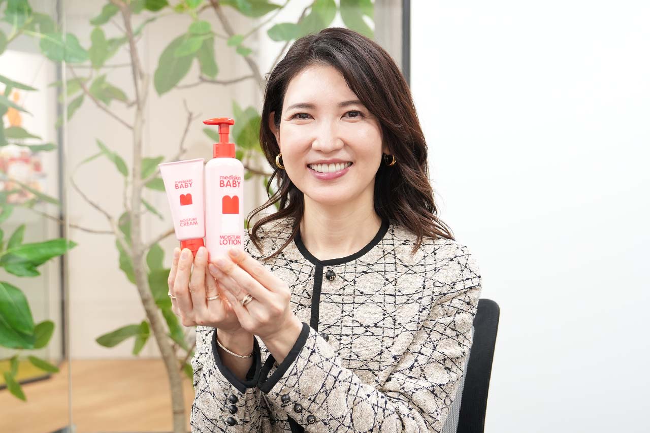 沖縄でも保湿は必要？ 皮膚科医・友利新さんに聞く「赤ちゃんの肌を守るために大切なこと