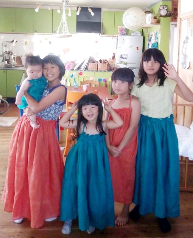 石垣島で、５人の娘たちを通して見つけた、地域にも自然にもやさしい暮らし。『教えて島暮らし　～沖縄移住者の声～』