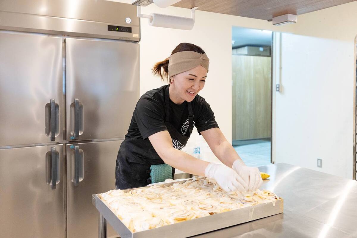 2時間半で完売！“あの味”が忘れられなくて始めた、週末限定のシナモンロール専門店「Shima buns」（嘉手納町）
